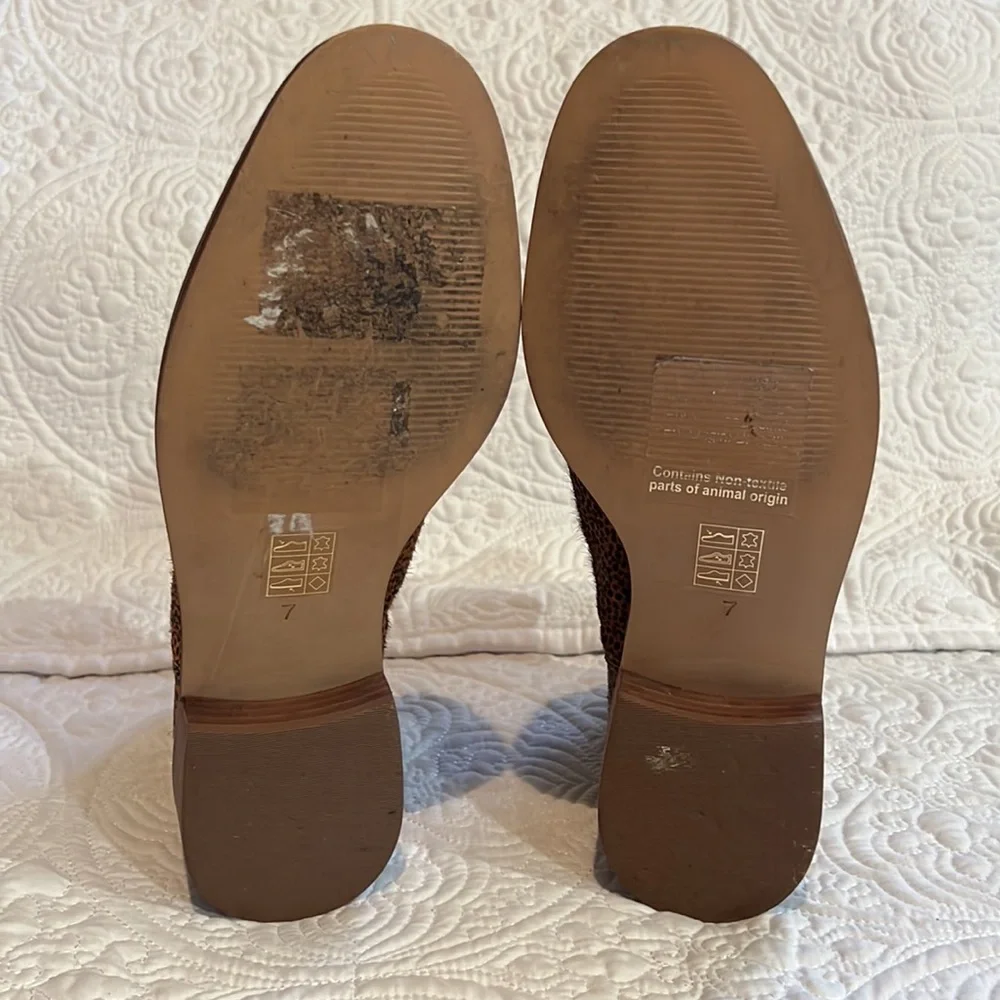 The Ainsley Chelsea Boot‎ in Spotted Calf Hair, size 7